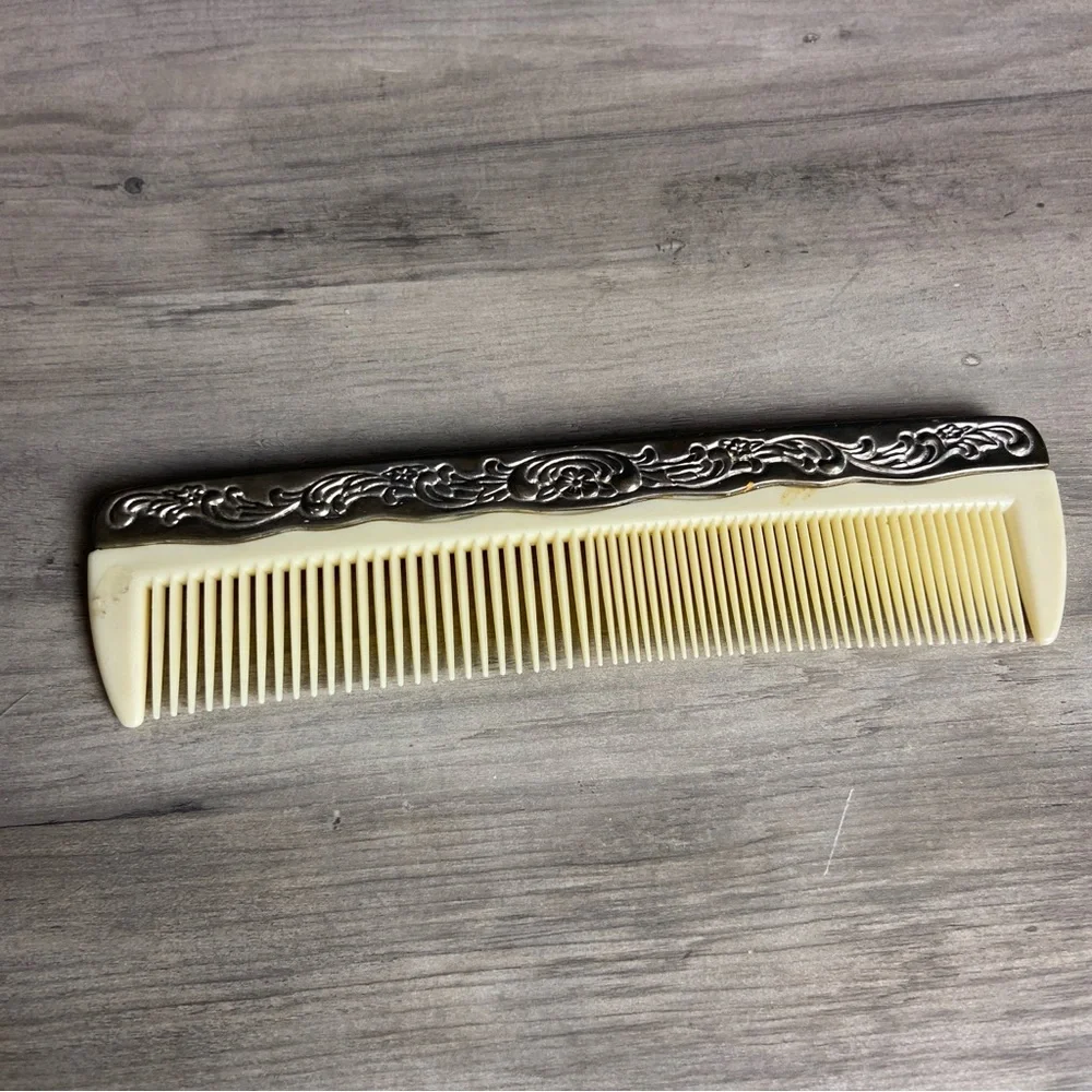 Vintage Ornate Embossed Silver Plate Victorian Early‎ Plastic Hair Comb Vanity